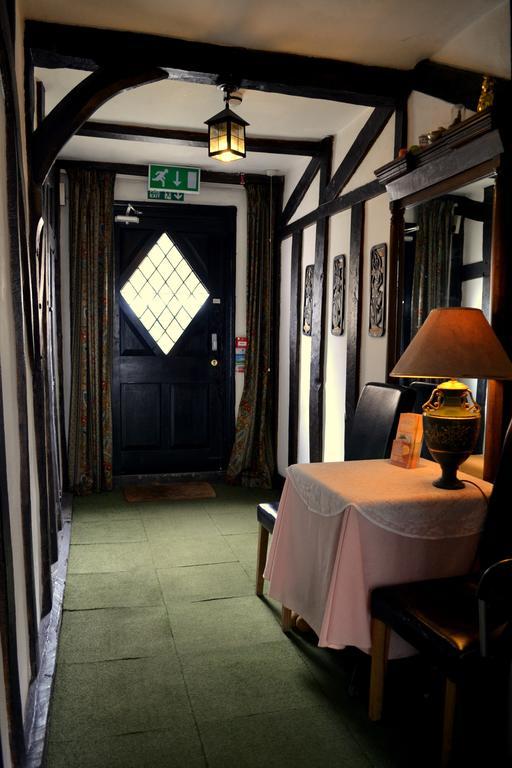 Ely Guest House Экстерьер фото