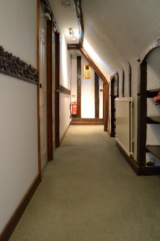 Ely Guest House Экстерьер фото