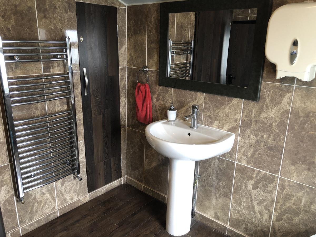 Ely Guest House Экстерьер фото
